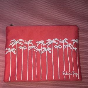 Makeup/ toiletries bag